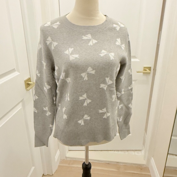 CECE GRAY BOW CREW NECK SWEATER MEDIUM - Picture 2 of 7